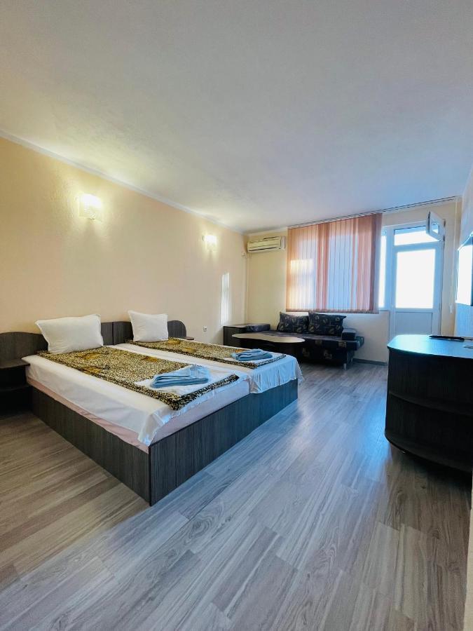 Къща за гости Kita Hotel Свети Влас Екстериор снимка