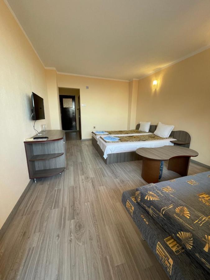 Къща за гости Kita Hotel Свети Влас Екстериор снимка
